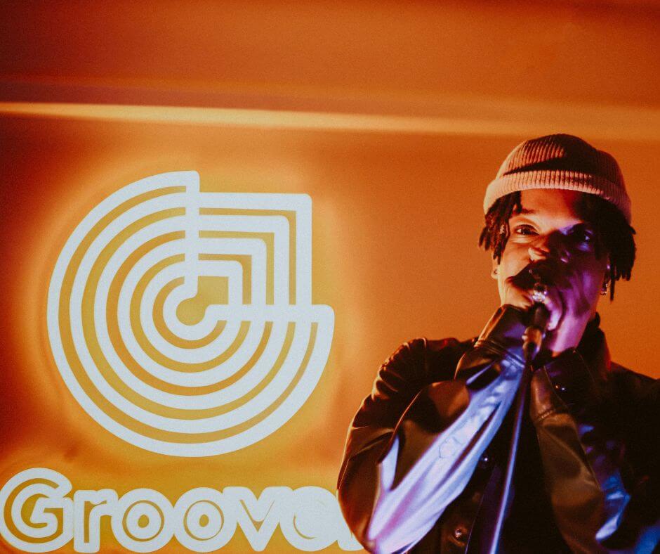 Groover Stylised Image